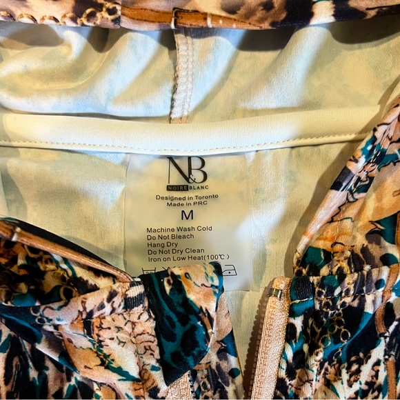 Noire Blanc Pink, Teal & Black Full Zip, Long Sleeve Hoodie Crop Track Jacket M - Picture 5 of 6